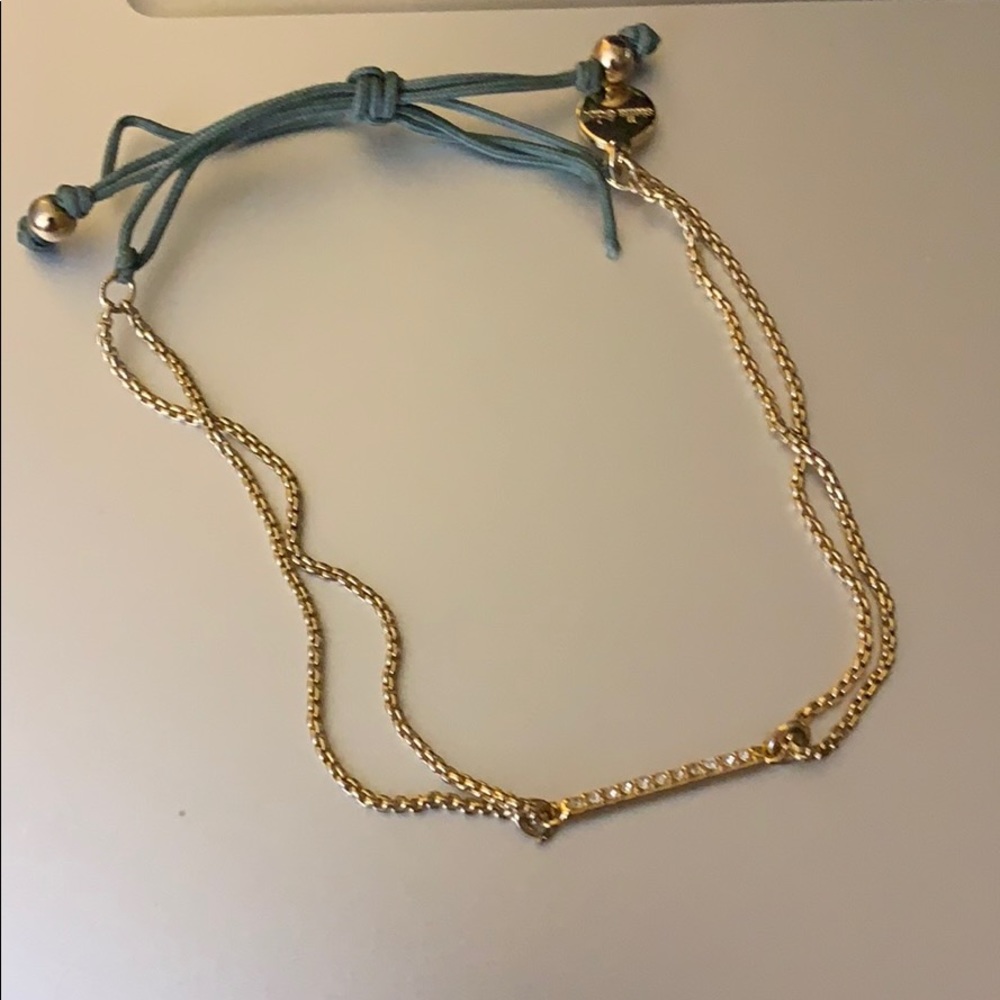 NWOT 🥳  STELLA & DOT GOLD BRACELET